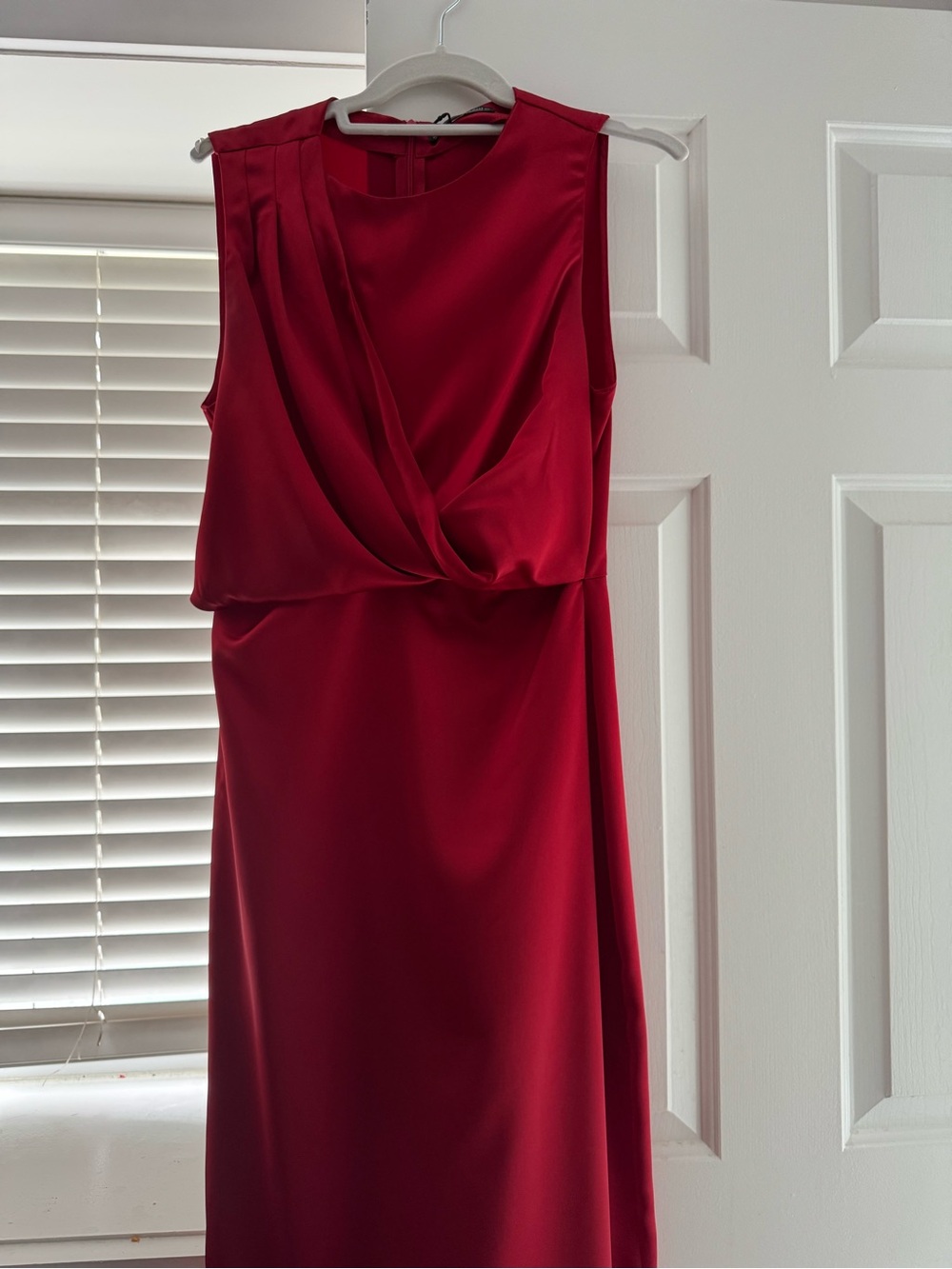 NWT Zara Satin Elegant Red Sleeveless Drape Midi Dress - Picture 3 of 9
